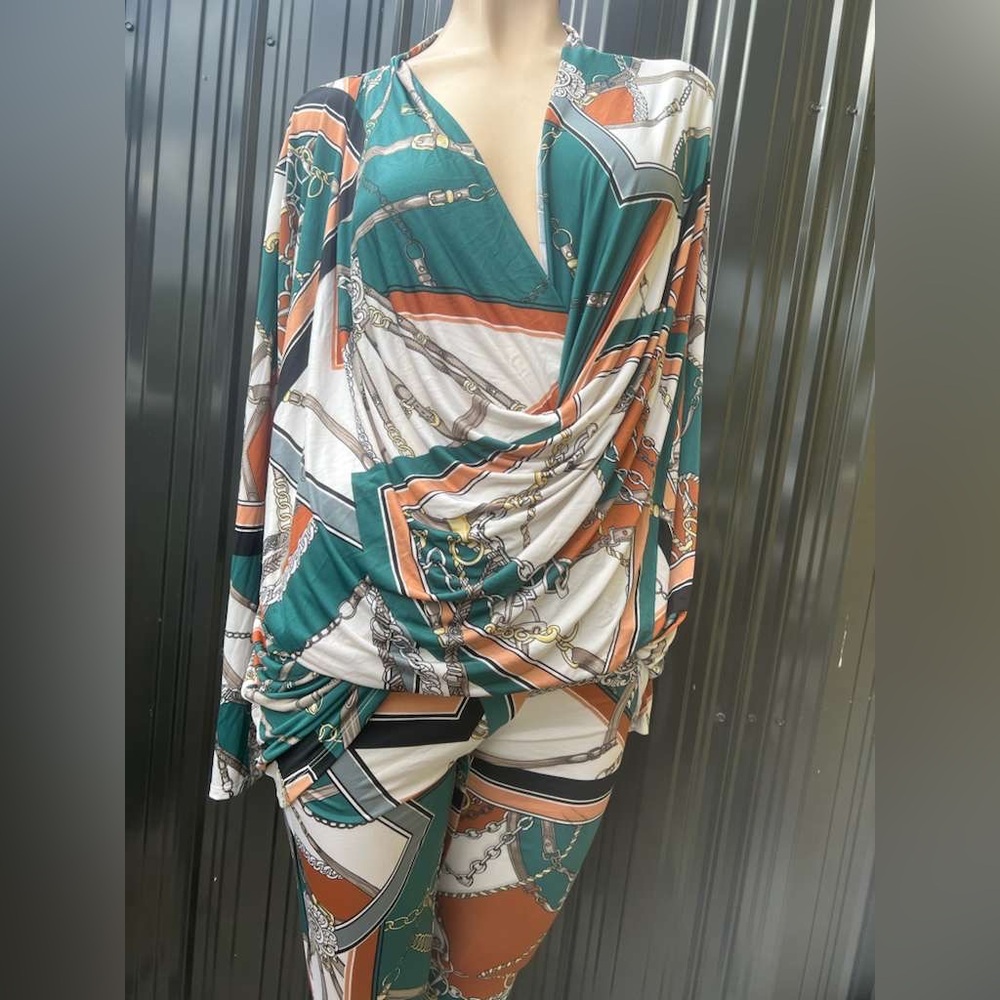 Stylish Multicolor Women's Outfit